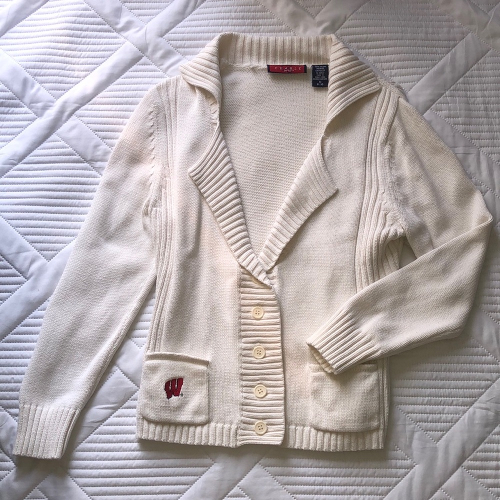 Crable for her| Sweater| Women’s| Size M|. Cream, color, button-down Cardigan